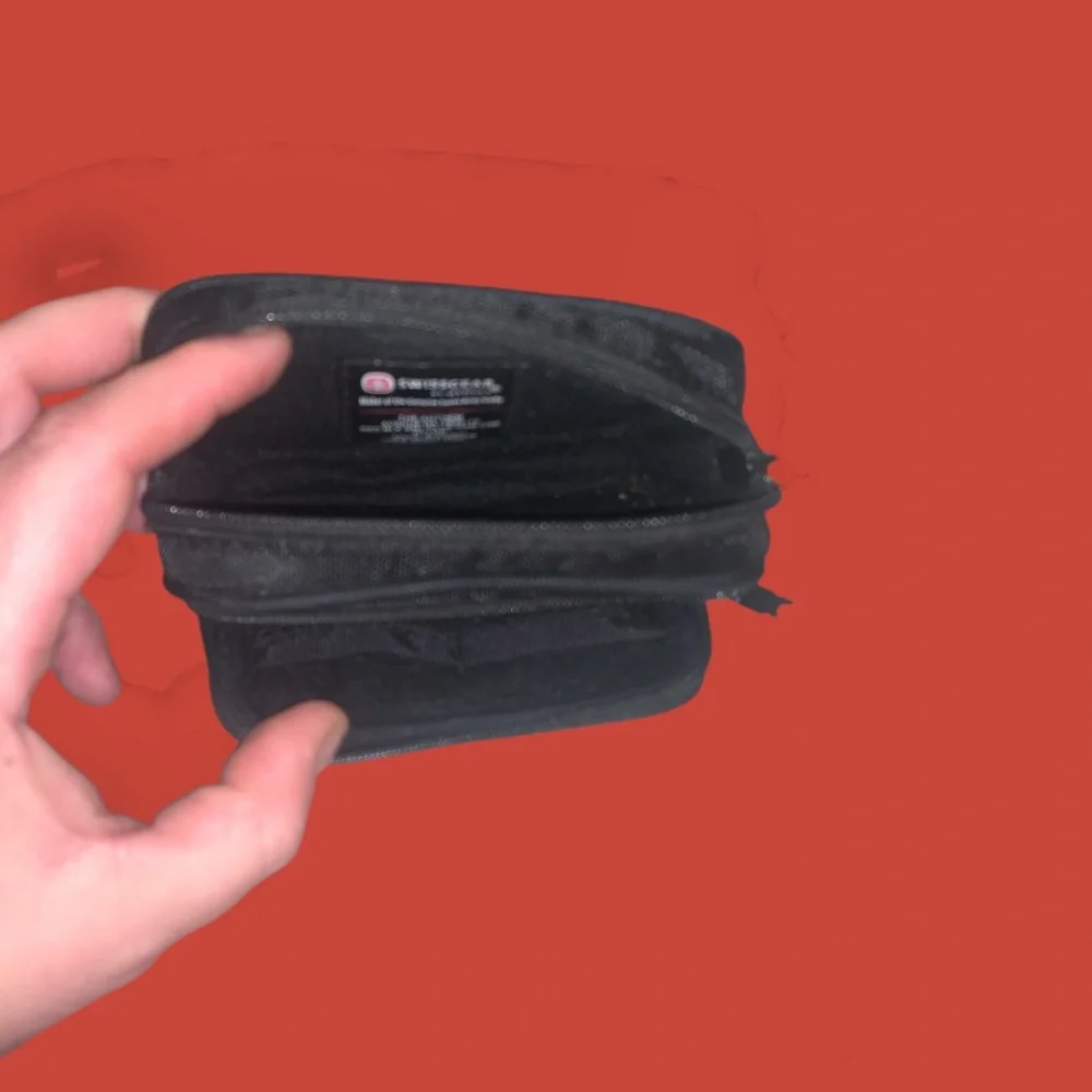 Wenger Swiss Army Gear Small Pocket Padded Camera Bag